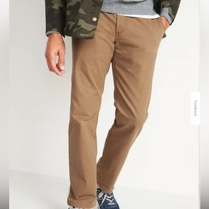 Men’s Old Navy, 100% Cotton, Loose, Straight Leg, Khakis. 33 X 28.75 (Tag 33X30)